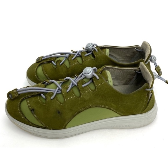 PANDERE Saturday Clinical Professionals Working Shoes in Green Suede - Picture 4 of 12